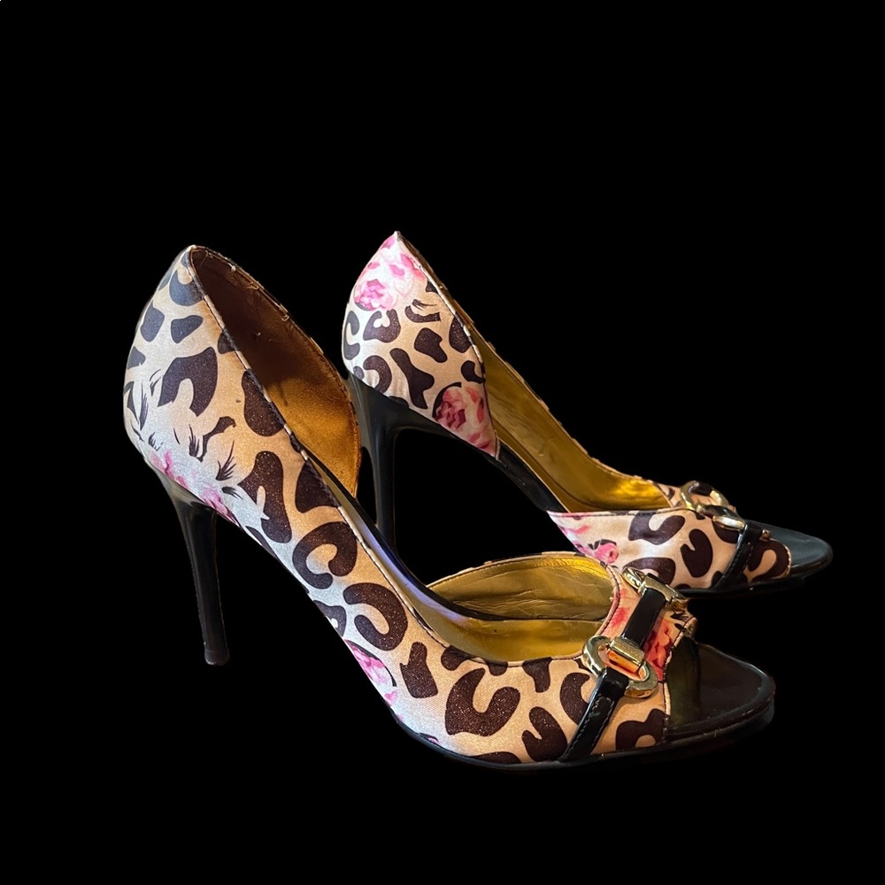 Pink & Brown Pumps!